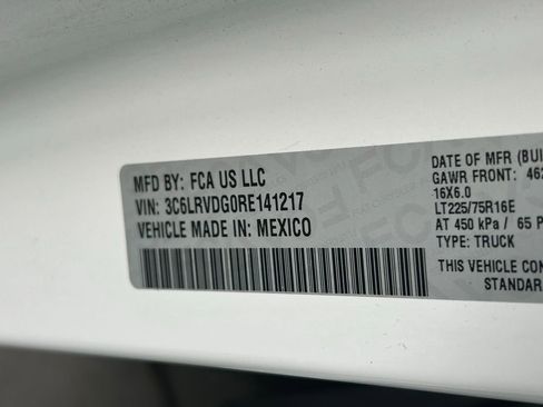 Used 2024 RAM ProMaster 2500 w/ Convenience Group image 35