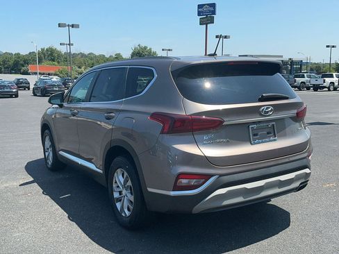 Used 2020 Hyundai Santa Fe SE AWD/4WD image 10