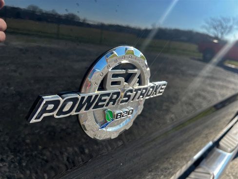 Used 2016 Ford F350 Lariat w/ Lariat Ultimate Package image 16