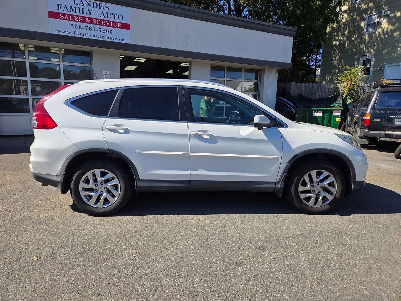 Used 2016 Honda CR-V EX-L image 41