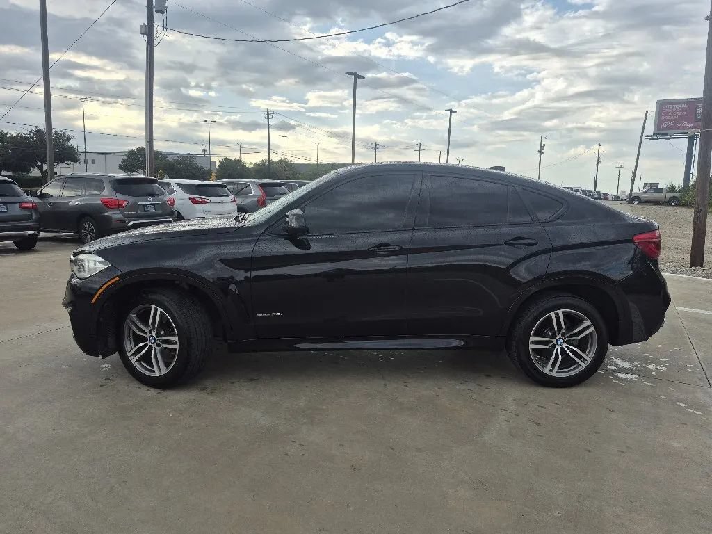 Used 2016 BMW X6 sDrive35i RWD image 2