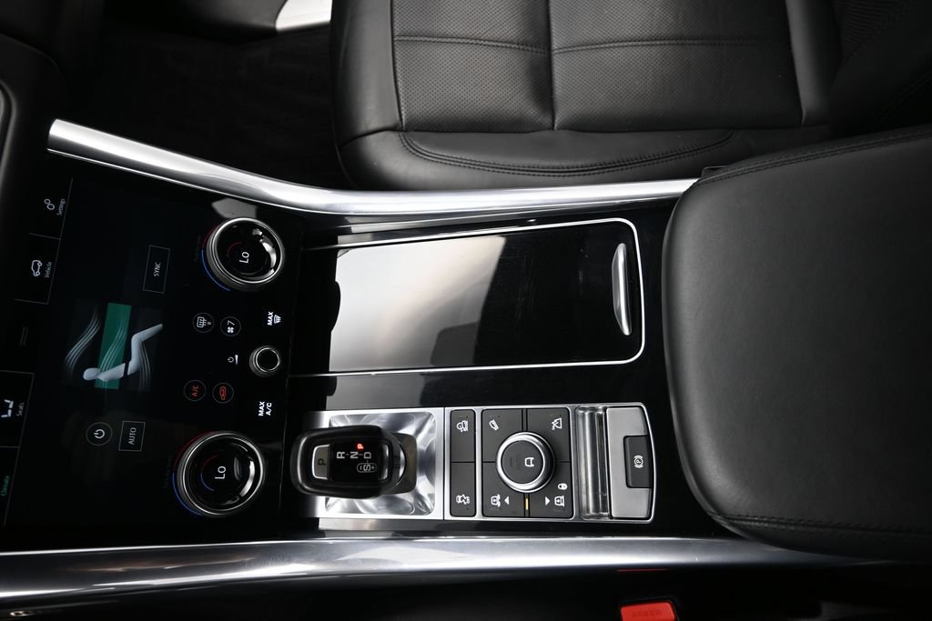 Used 2019 Land Rover Range Rover Sport Supercharged AWD/4WD image 18