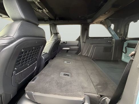 Used 2023 Ford Bronco Everglades image 19