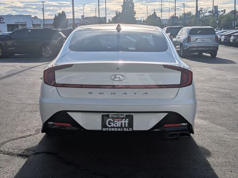 Used 2020 Hyundai Sonata SEL w/ Convenience + Sunroof Package FWD image 5