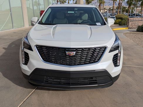 Used 2023 Cadillac XT4 Luxury w/ Driver Awareness Package image 8