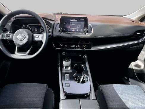 Certified 2023 Nissan Rogue SV FWD image 15