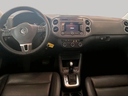 Used 2013 Volkswagen Tiguan SE AWD/4WD image 14
