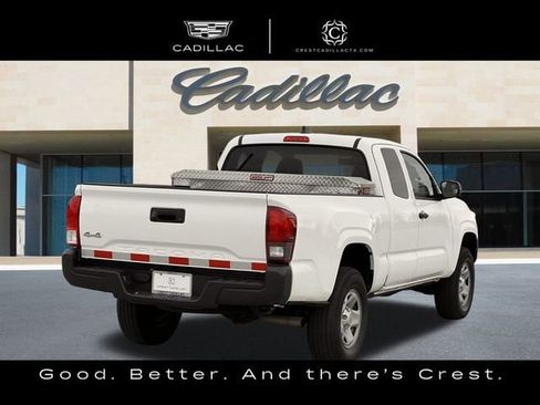 Used 2022 Toyota Tacoma SR image 3