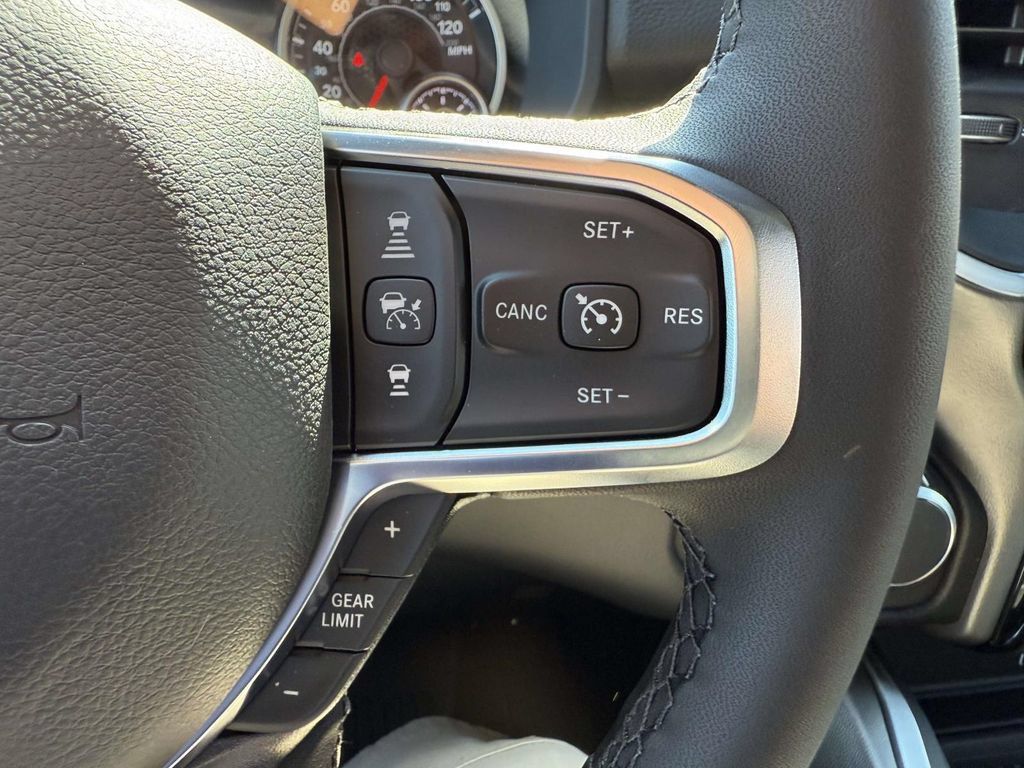 New 2027 RAM 1500 4x4 Crew Cab image 22