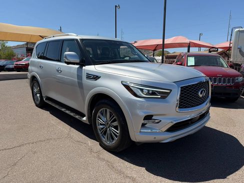 Used 2021 INFINITI QX80 Luxe AWD/4WD image 3