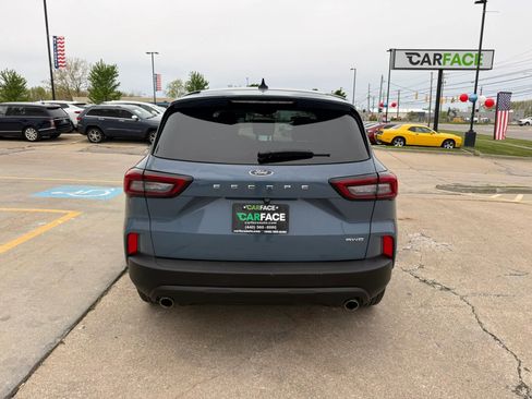 Used 2025 Ford Escape ST-Line Select AWD/4WD image 9