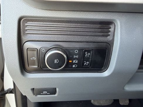 Used 2024 Ford F350 XLT image 27