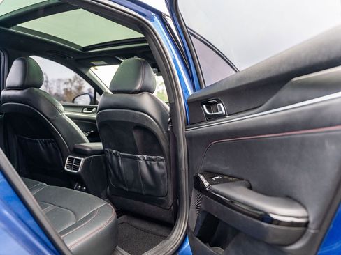 Used 2024 Kia K5 GT image 19