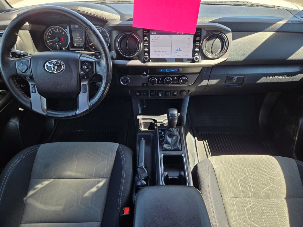 Used 2022 Toyota Tacoma TRD Off-Road w/ Technology Package RWD image 12