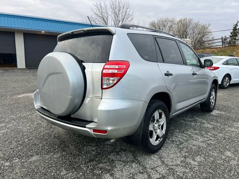 Used 2011 Toyota RAV4 4WD image 5