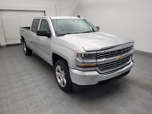 Used 2017 Chevrolet Silverado 1500 LT w/ LT Fleet Plus Package AWD/4WD image 13