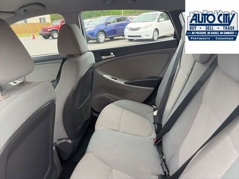 Used 2014 Hyundai Accent GS FWD image 10