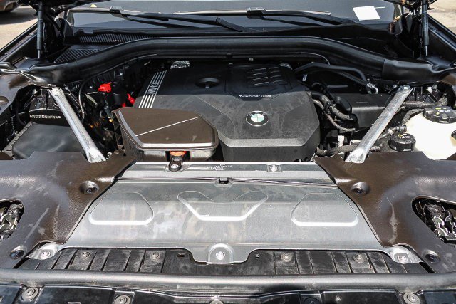Used 2025 BMW X4 xDrive30i w/ Convenience Package AWD/4WD image 28