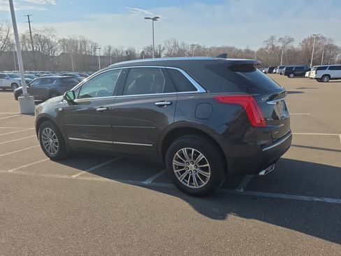Used 2018 Cadillac XT5 Luxury w/ Driver Awareness Package image 4
