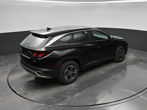New 2026 Hyundai Tucson Blue SE FWD image 31