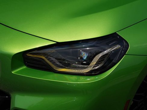 Used 2026 BMW M2 w/ Lighting Package RWD image 3