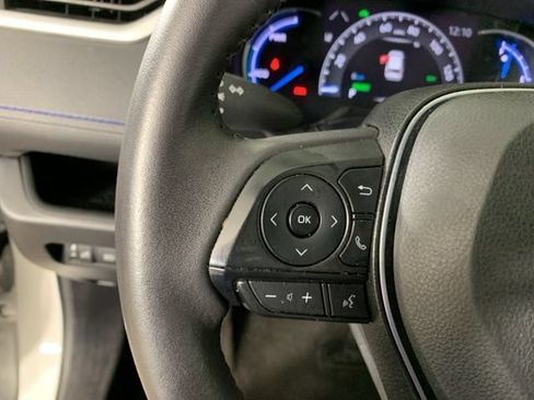 Used 2024 Toyota RAV4 SE AWD/4WD image 19