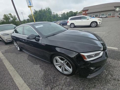 Used 2019 Audi A5 2.0T Premium Plus w/ Premium Plus AWD/4WD image 3