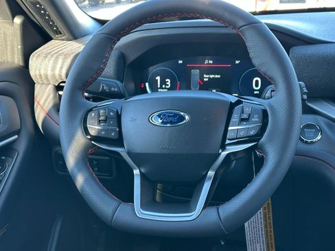 New 2026 Ford Explorer ST-Line AWD/4WD image 8