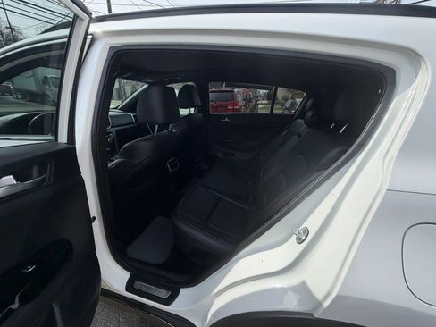 Used 2020 Kia Sportage S w/ S Premium Package image 31