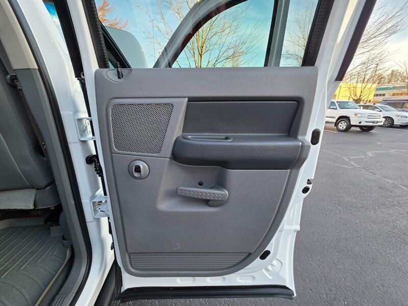 Used 2007 Dodge Ram 2500 Truck Laramie AWD/4WD image 50