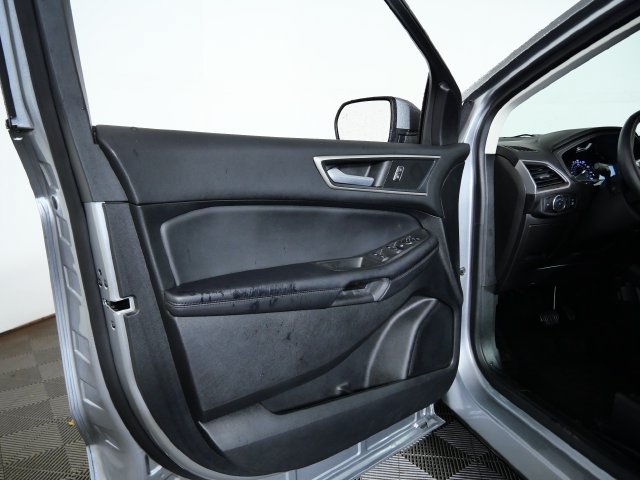 Certified 2024 Ford Edge SEL w/ Convenience Package AWD/4WD image 15