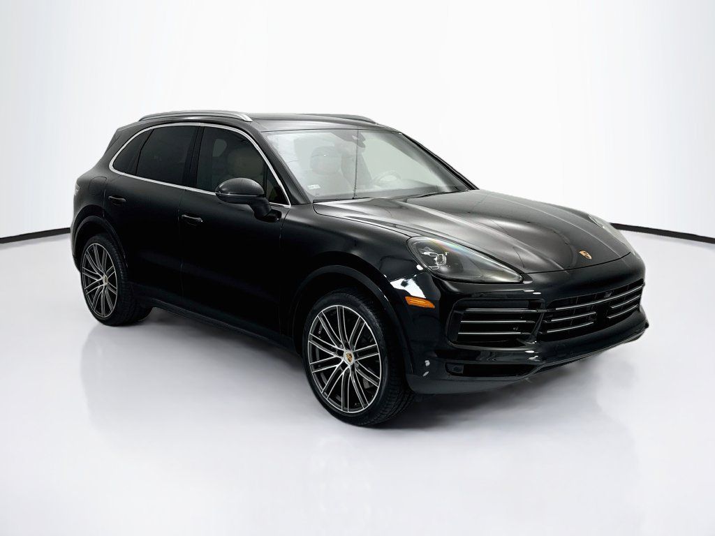 Certified 2023 Porsche Cayenne AWD/4WD image 9