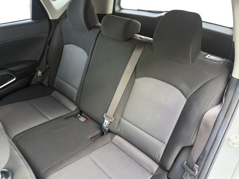 Used 2023 Kia Soul LX w/ Option Group 015 FWD image 11