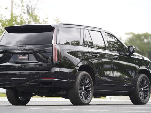 Used 2025 Cadillac Escalade Sport w/ LPO, ONYX Package AWD/4WD image 50