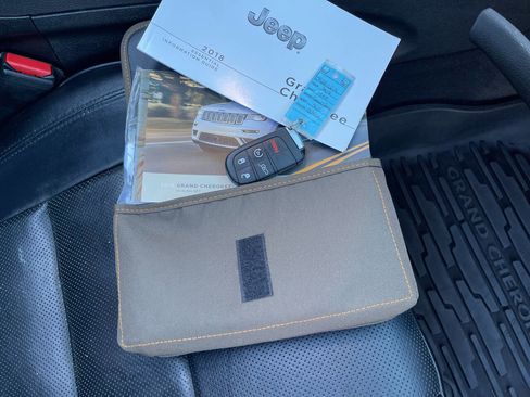 Used 2018 Jeep Grand Cherokee High Altitude image 31