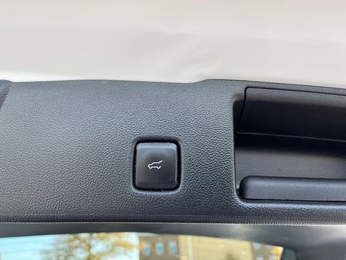 Used 2023 Ford Escape Active image 35