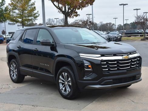 New 2026 Chevrolet Equinox LT image 3