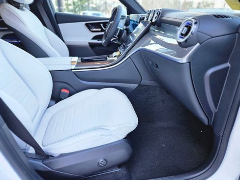 New 2026 Mercedes-Benz GLC 300 4MATIC image 9