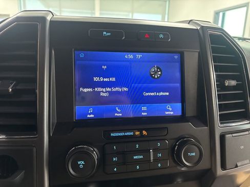 Used 2019 Ford F150 XLT w/ Trailer Tow Package RWD image 18