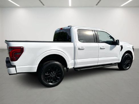 Used 2025 Ford F150 Lariat AWD/4WD image 4