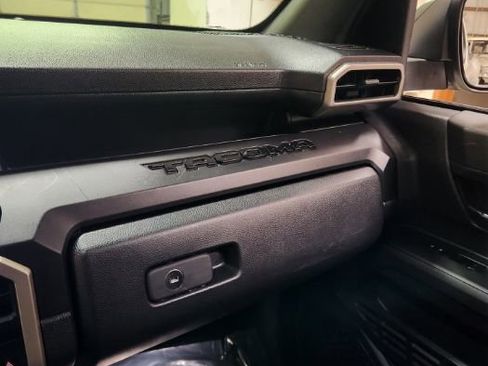 Used 2024 Toyota Tacoma SR image 14