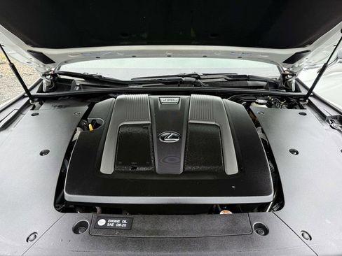 Used 2018 Lexus LS 500 AWD w/ Luxury Package image 27