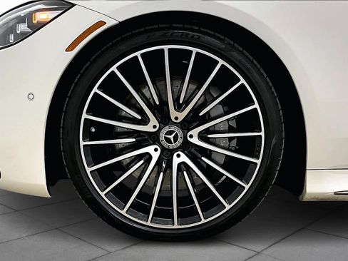 Used 2023 Mercedes-Benz S 500 4MATIC image 11