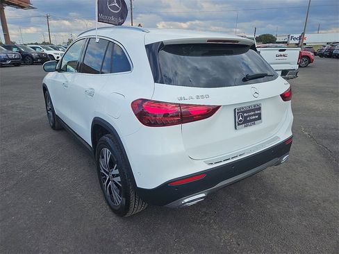 Certified 2025 Mercedes-Benz GLA 250 4MATIC image 5