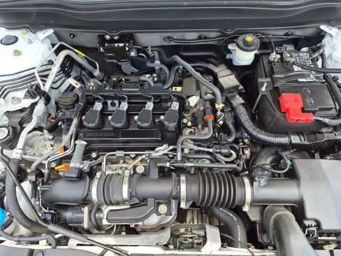 Used 2022 Honda Accord Sport image 12