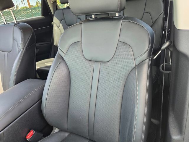 Used 2026 Kia Sorento S AWD/4WD image 14