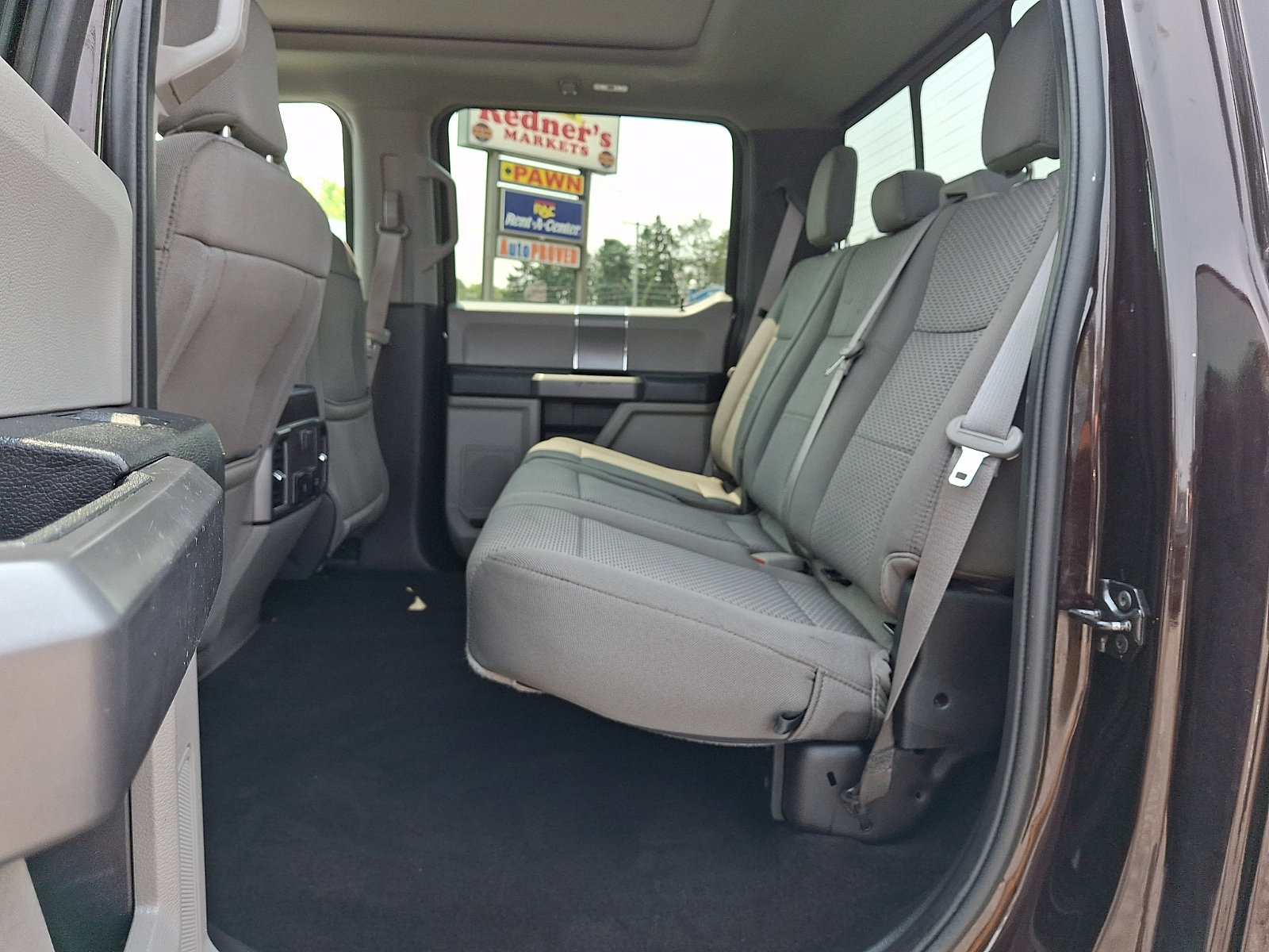 Used 2020 Ford F150 XLT w/ Equipment Group 302A Luxury AWD/4WD image 10