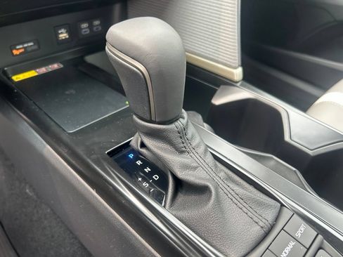 Certified 2026 Toyota Camry SE w/ Convenience Package FWD image 22