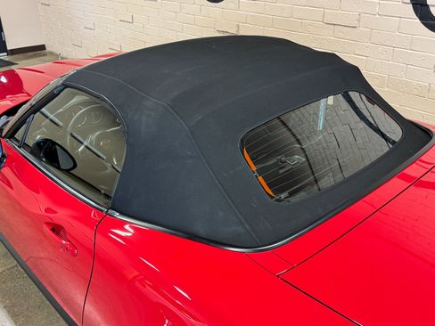 Used 2017 FIAT 124 Spider Abarth image 40