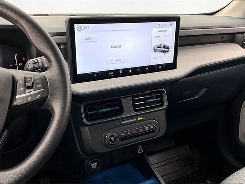 Used 2025 Ford Maverick XLT image 6